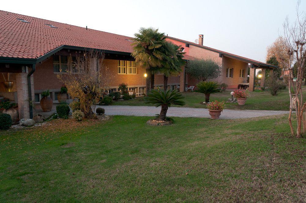 Hotel Villa Isabela SantʼAngelo Buitenkant foto