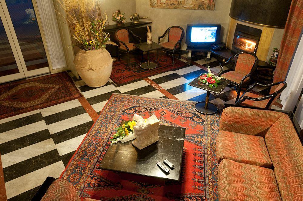 Hotel Villa Isabela SantʼAngelo Buitenkant foto