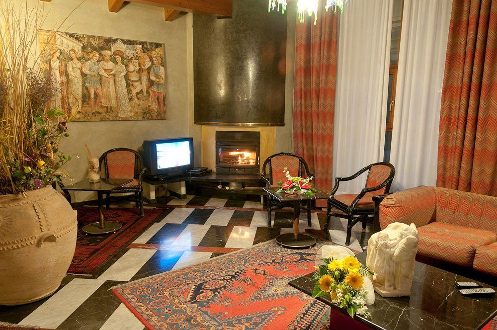 Hotel Villa Isabela SantʼAngelo Buitenkant foto