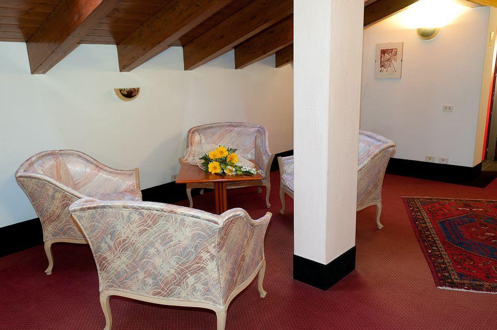 Hotel Villa Isabela SantʼAngelo Buitenkant foto